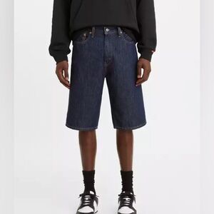NEW Levi’s 469 LOOSE MEN'S JEAN SHORTS 42